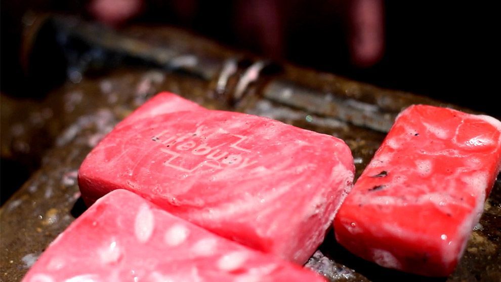 Bars of Lifebuoy soapglobal-lifebuoy-soap-1920x1080