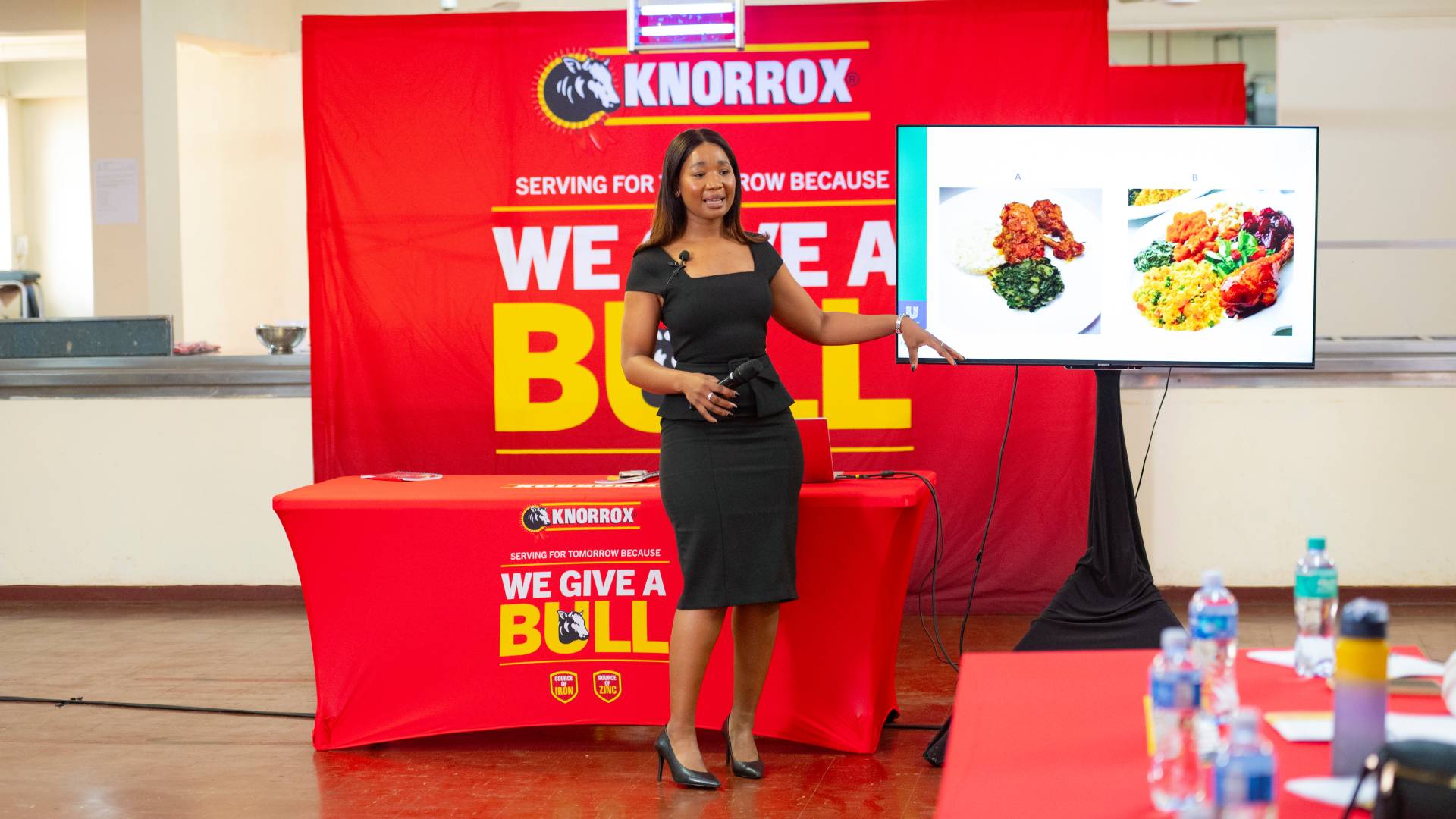 Nutritionist addressing Food handlers on Nutrition