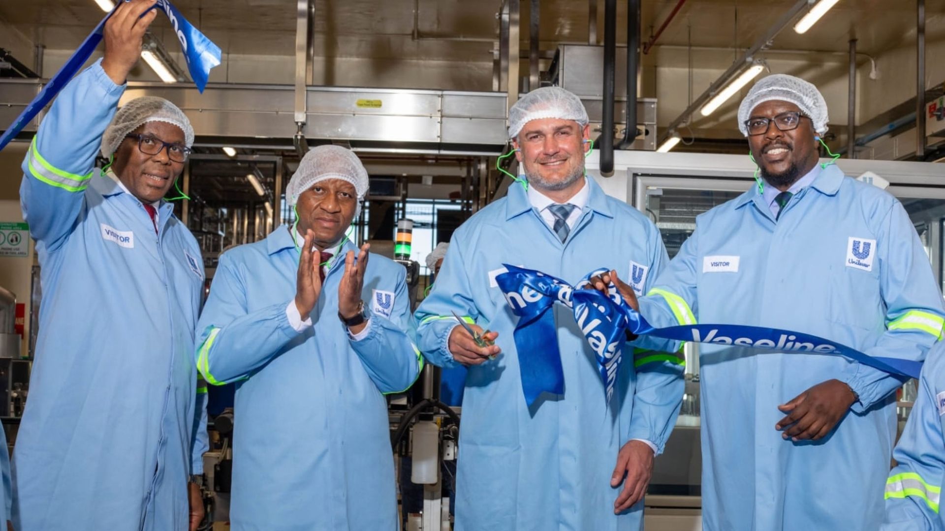 Unilever CEO, Stefan Cloete with Deputy Minister of Transport Mr Hlengwa, KZN Premier - Mr Ntuli and eThekwini Mayor – Mr Xaba